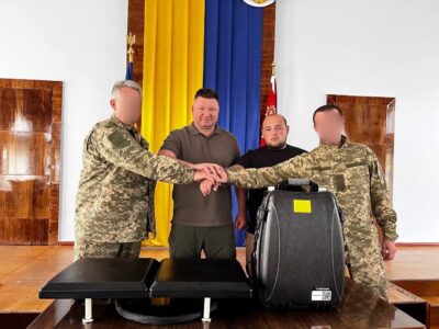 День фермера — це про людей, які своєю щоденною працею, силою духу та любов’ю до країни тримають оборону на продовольчому фронті та активно допомагають Захисникам.