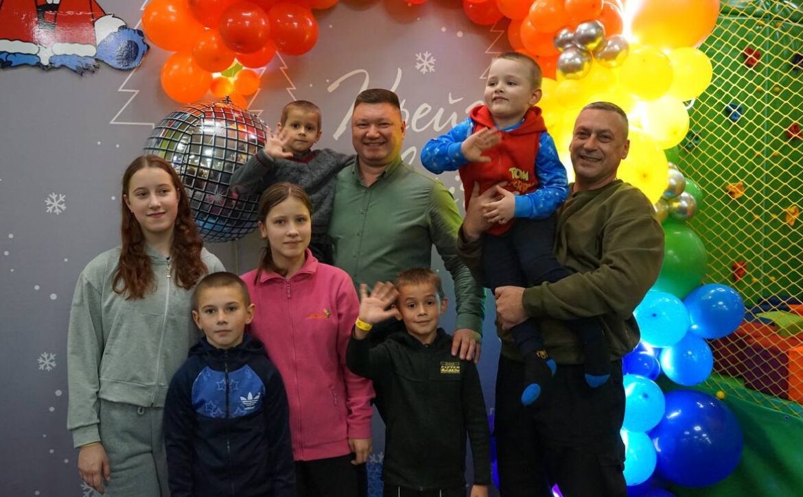 594497262_25258340823818155_1426408472422172134_n