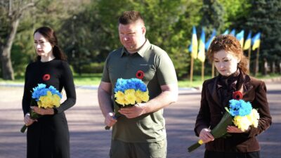 8 травня — День пам’яті та перемоги над нацизмом у Другій світовій війні.